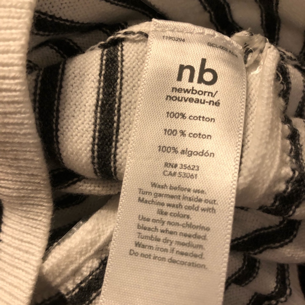 NB Carter’s Heart Peplum Sweater & Legging Set - Picture 2 of 3